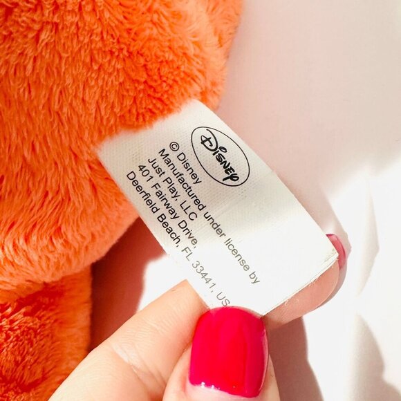 Disney Just Play Tigger Winnie the Pooh Plush - Picture 7 of 7